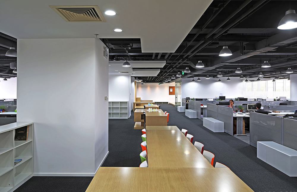 哪些飾品可以擺放在辦公室裝飾柜上?