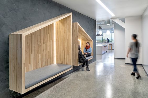 25個(gè)國(guó)外現(xiàn)代創(chuàng)意的辦公空間設(shè)計(jì)