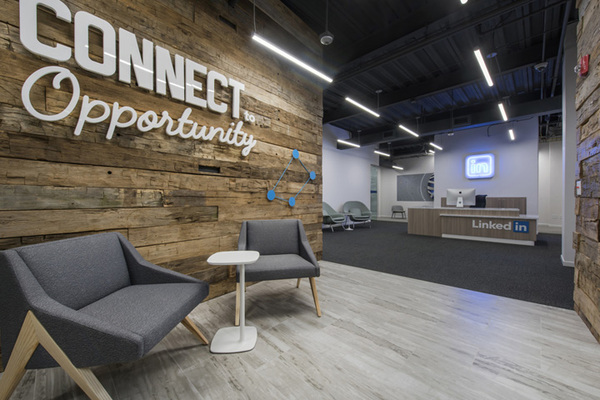 奧馬哈特色文化底蘊(yùn)展現(xiàn)、LinkedIn辦公室裝修設(shè)計(jì)