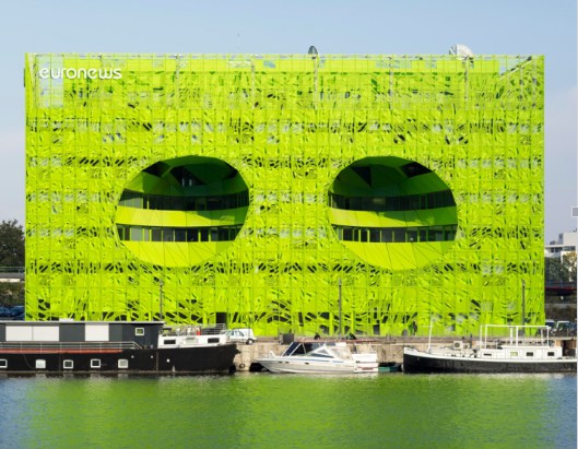 震驚！“綠到骨子里”的辦公室裝修