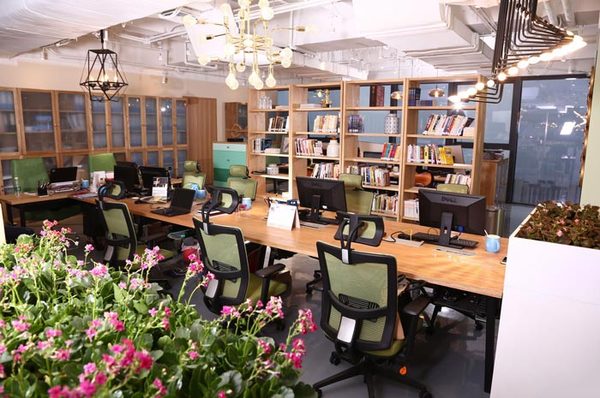 傳媒公司辦公室獨(dú)有的魅力、氣質(zhì)