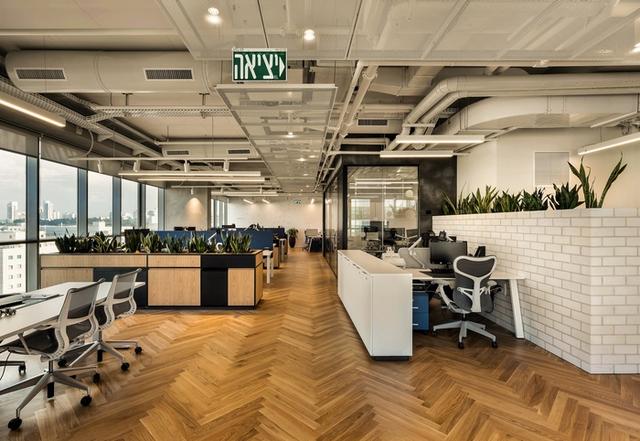 辦公空間:***生物科技公司工業(yè)風(fēng)格辦公室設(shè)計(jì)