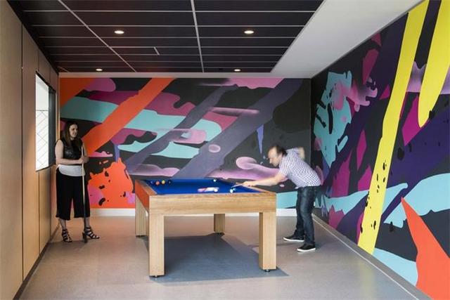 辦公空間:墨爾本在線教育公司現(xiàn)代風格辦公室