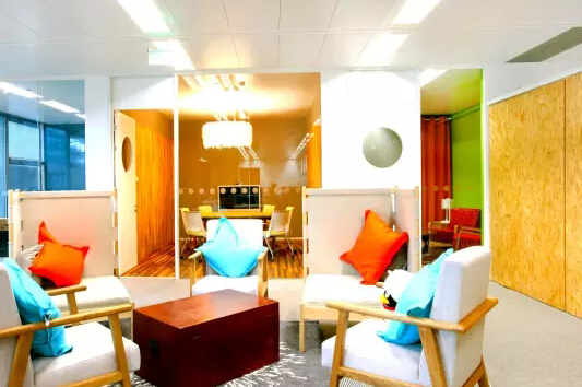 辦公室裝修設計如何＊大空間化？