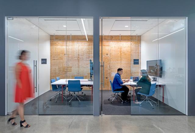 樂享純凈藍天白云之境！在Gensler設計公司辦公室工作倍兒精神