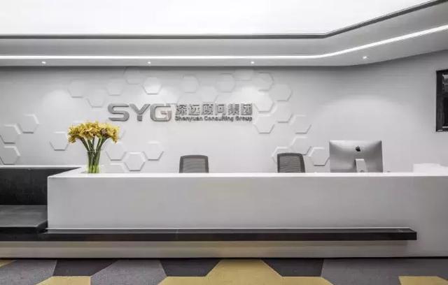 簡約現(xiàn)代混搭工業(yè)風(fēng)，辦公設(shè)計(jì)里的藝術(shù)時(shí)尚！