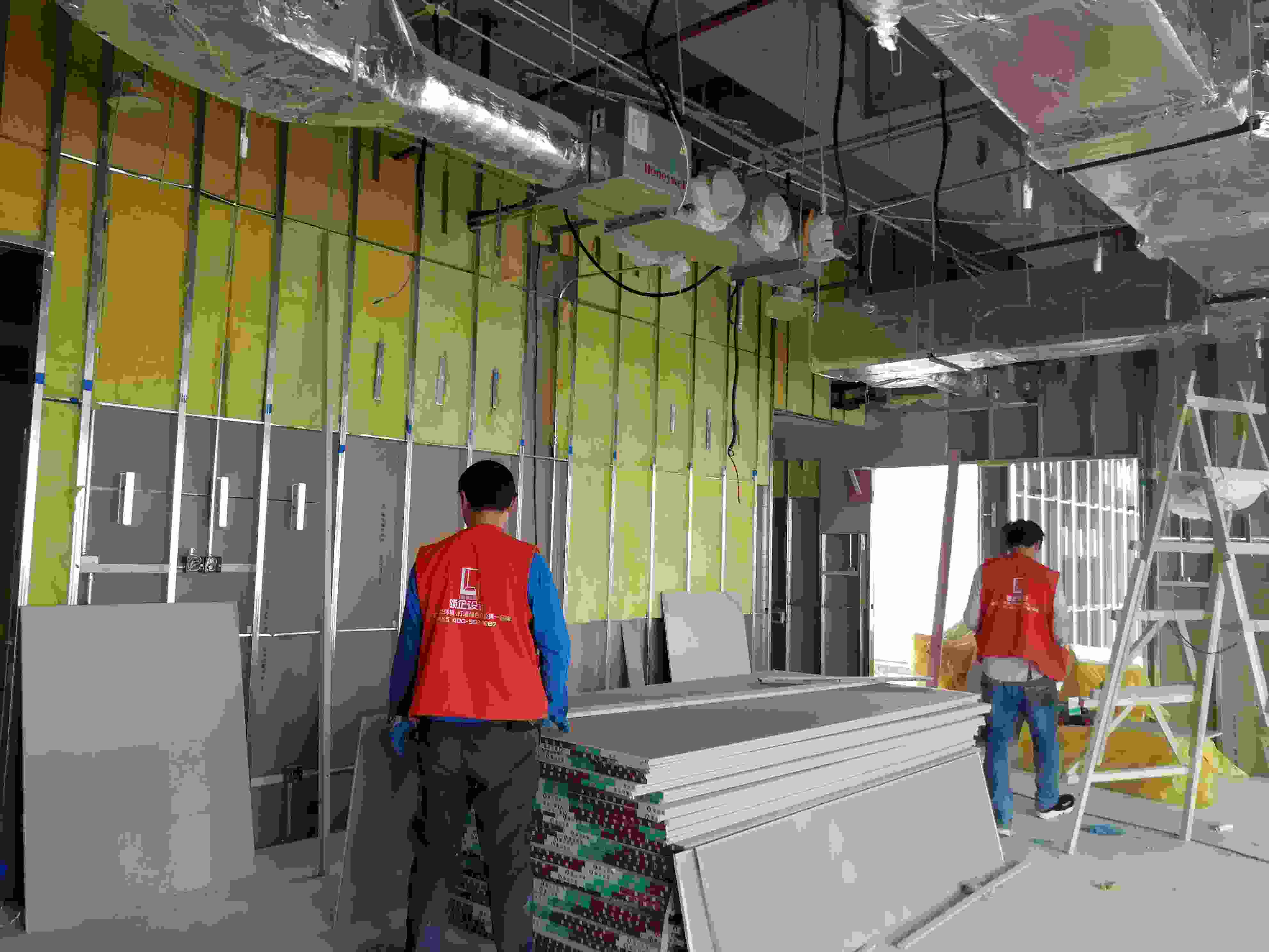 300平米的辦公室裝修花費(fèi)主要是花在什么地方？