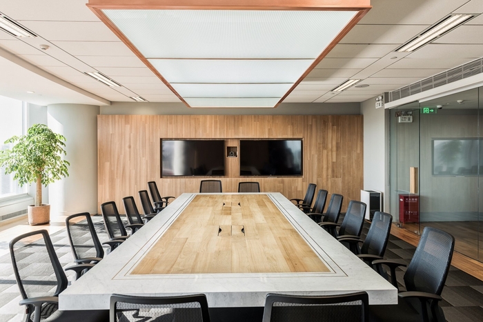 商場店鋪裝修設(shè)計(jì)注意事項(xiàng)，辦公室裝修色彩與材料組合